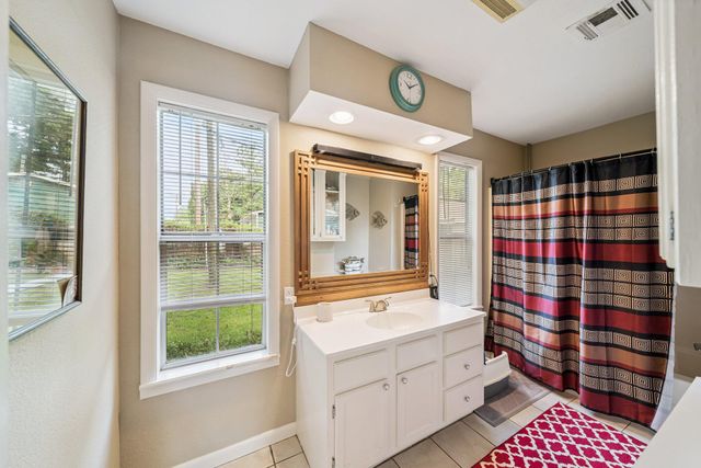 275 Cliff Heights, Disney, OK 74340