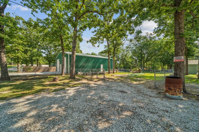 275 Cliff Heights, Disney, OK 74340