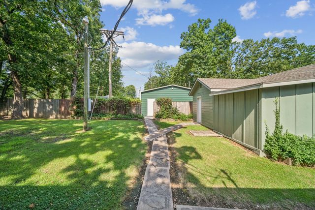 275 Cliff Heights, Disney, OK 74340