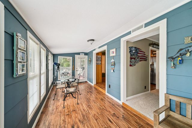 275 Cliff Heights, Disney, OK 74340
