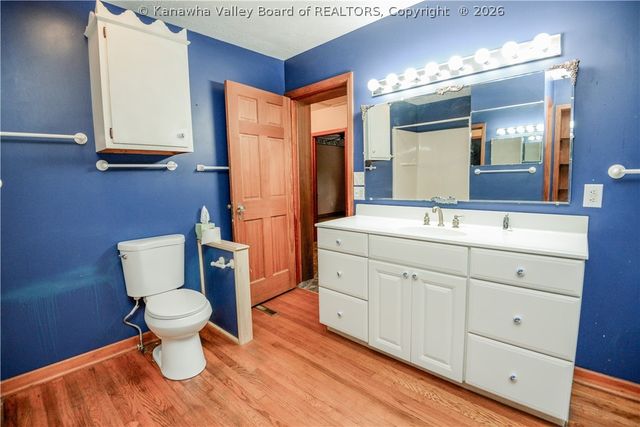 45 Pioneer Lane, Charleston, WV 25312