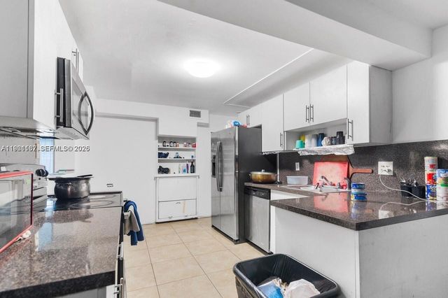 1150 SW 24th Ave, Fort Lauderdale, FL 33312