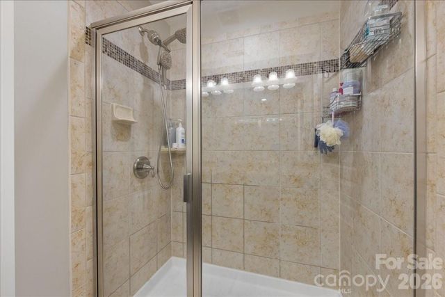 2434 Royal York Avenue, Charlotte, NC 28210