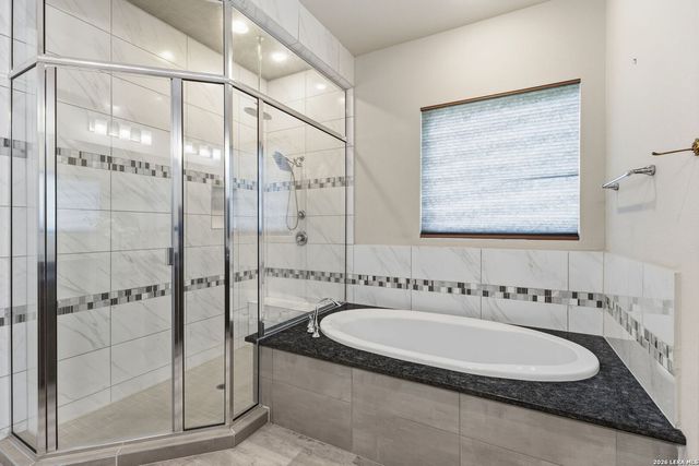 18810 CANYON VIEW PASS, Helotes, TX 78023