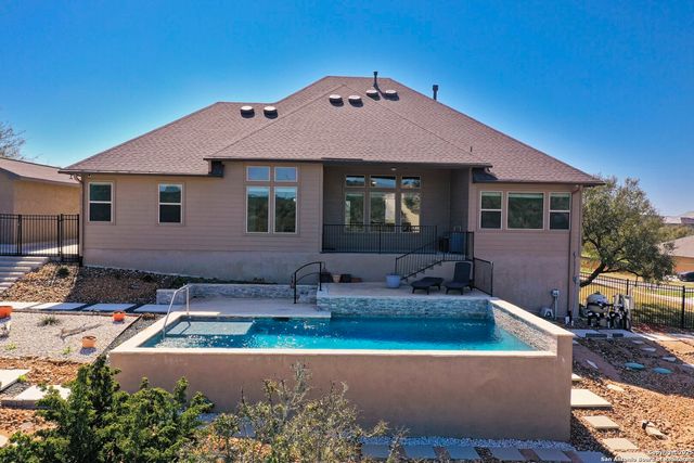 18810 CANYON VIEW PASS, Helotes, TX 78023