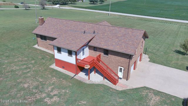 11441 Rineyville Rd, Vine Grove, KY 40175