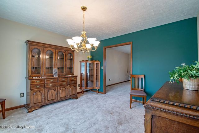 11441 Rineyville Rd, Vine Grove, KY 40175