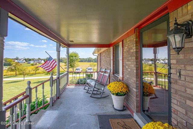 11441 Rineyville Rd, Vine Grove, KY 40175