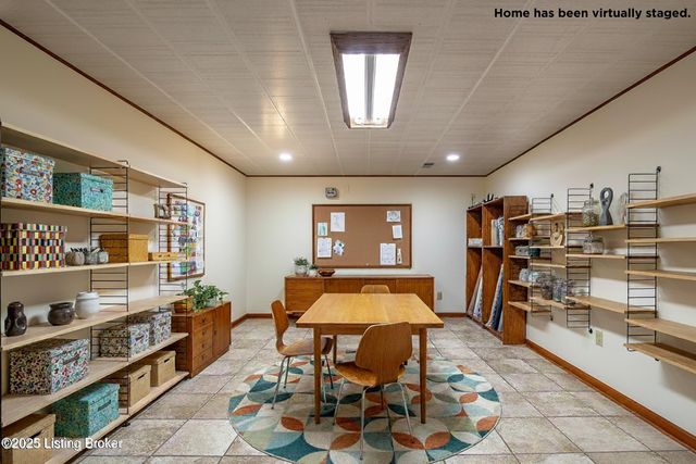 11441 Rineyville Rd, Vine Grove, KY 40175