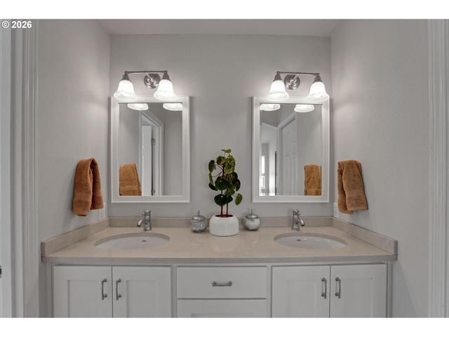 32565 Sw JULIETTE Dr, Wilsonville, OR 97070