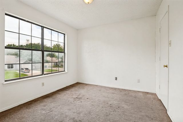 5525 Safari Trail, Arlington, TX 76018