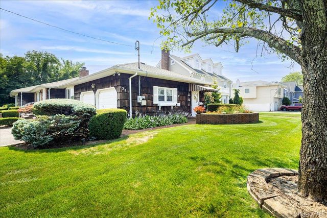 131 Oceanview Road, East Rockaway, NY 11518