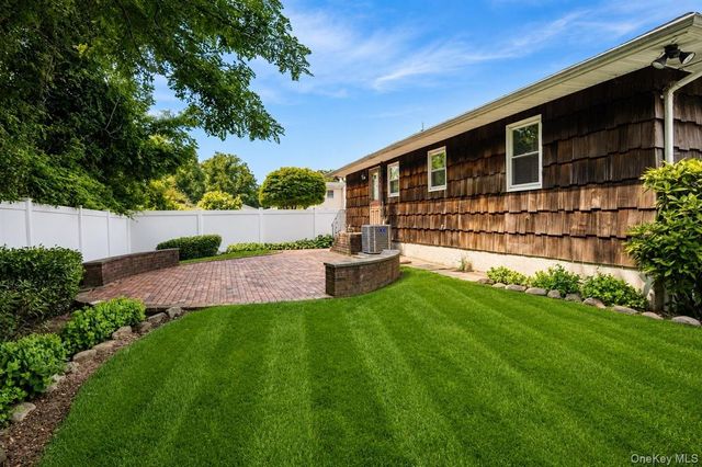 131 Oceanview Road, East Rockaway, NY 11518