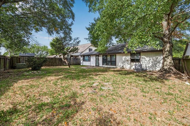 7306 Lonesome Woods Trail, Humble, TX 77346