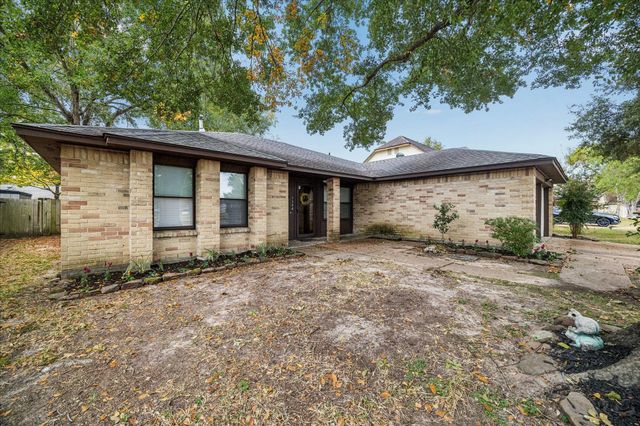 7306 Lonesome Woods Trail, Humble, TX 77346
