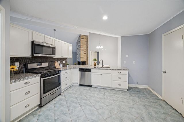 7306 Lonesome Woods Trail, Humble, TX 77346