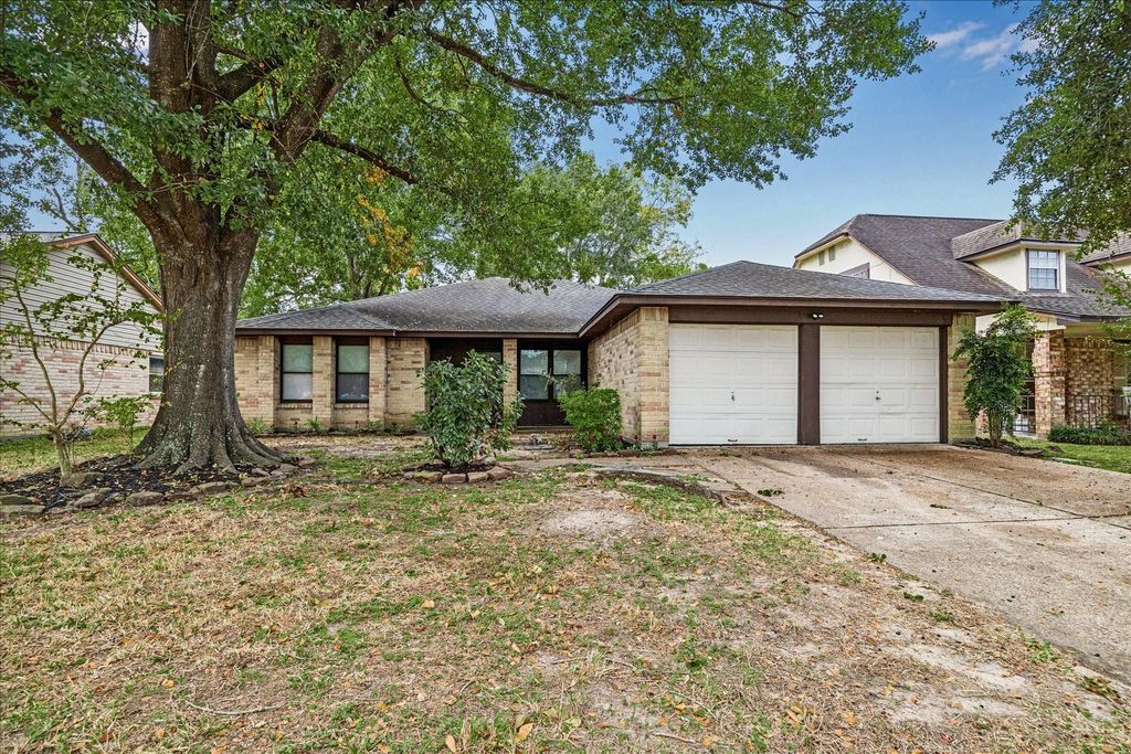 7306 Lonesome Woods Trail, Humble, TX 77346