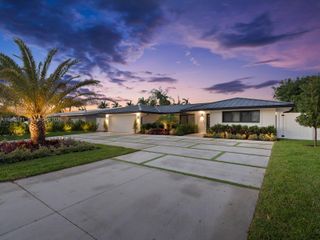 511 SE 14th St 1, Pompano Beach, FL 33060