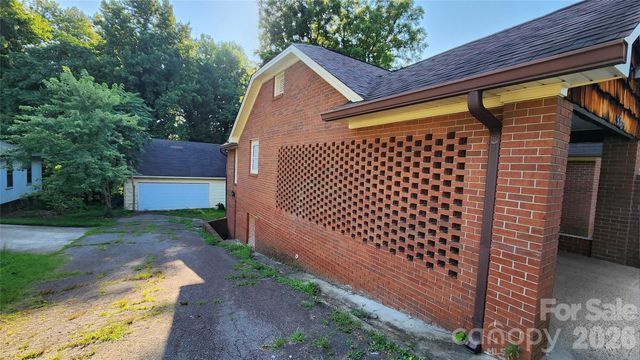906 Trogdon Street, North Wilkesboro, NC 28659
