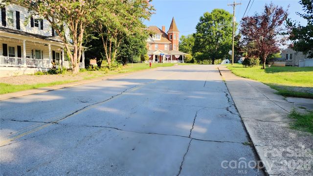 906 Trogdon Street, North Wilkesboro, NC 28659