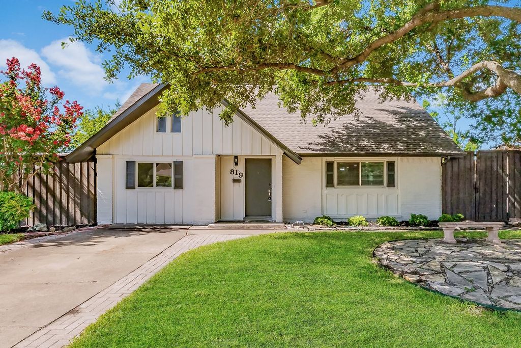 819 Brentwood Lane, Richardson, TX 75080