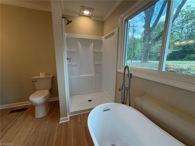 2701 Tudor Road, Winston-salem, NC 27106