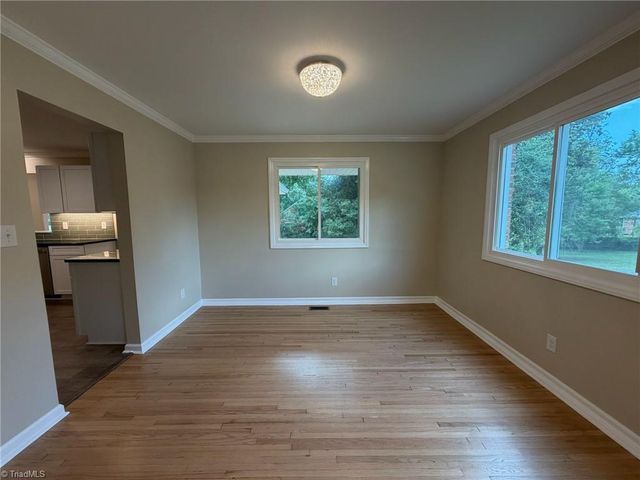 2701 Tudor Road, Winston-salem, NC 27106