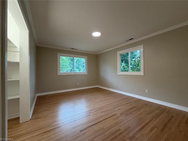 2701 Tudor Road, Winston-salem, NC 27106