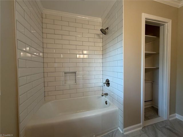 2701 Tudor Road, Winston-salem, NC 27106