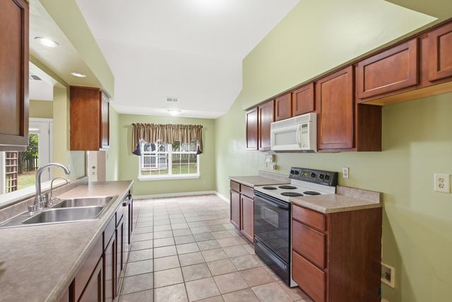 3089 Polo Club Boulevard, Lexington, KY 40509