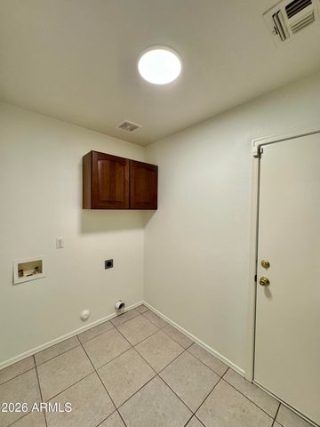 8548 E LAGUNA AZUL Avenue, Mesa, AZ 85209