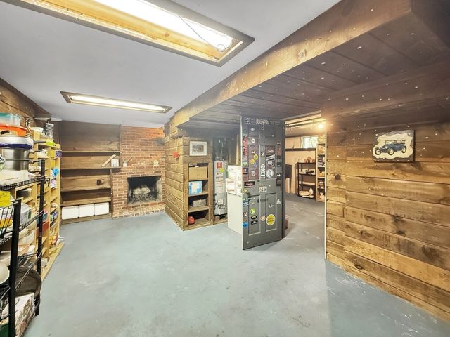 16 Wheeler Rd, Westborough, MA 01581