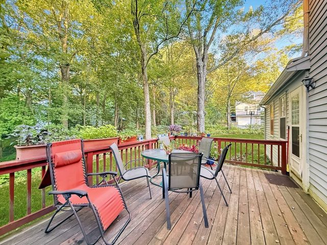16 Wheeler Rd, Westborough, MA 01581