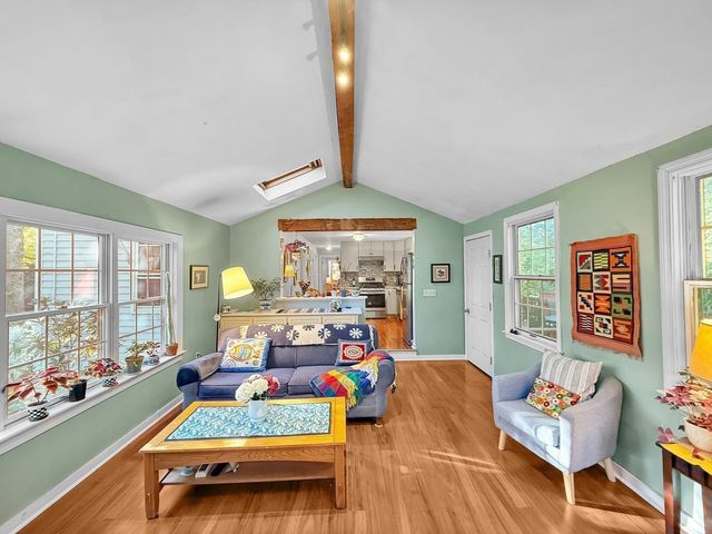 16 Wheeler Rd, Westborough, MA 01581