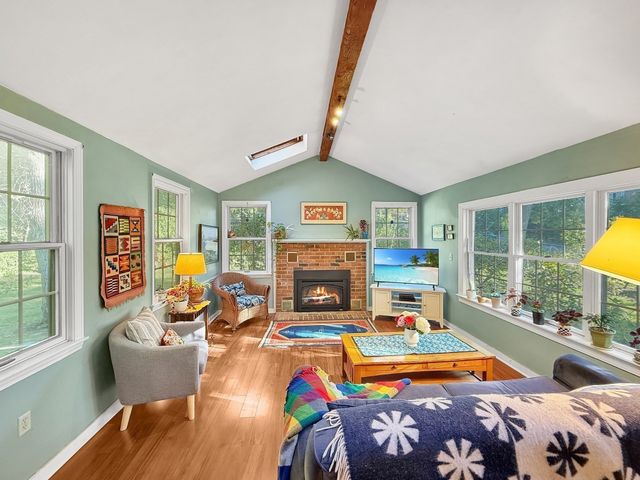 16 Wheeler Rd, Westborough, MA 01581