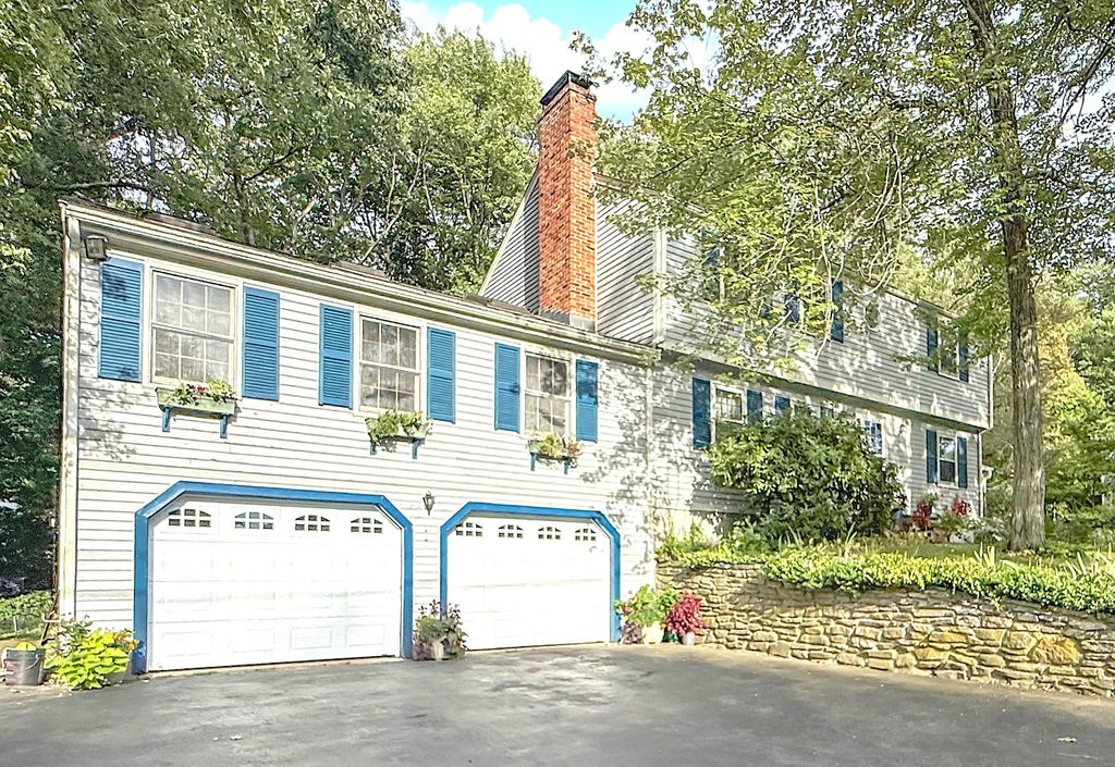 16 Wheeler Rd, Westborough, MA 01581