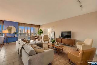5 Horizon # 907, Fort Lee, NJ 07024