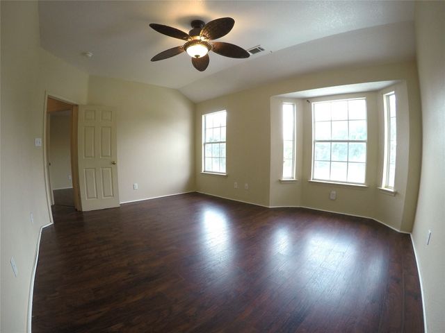 4426 Harpers Ferry Drive, Grand Prairie, TX 75052