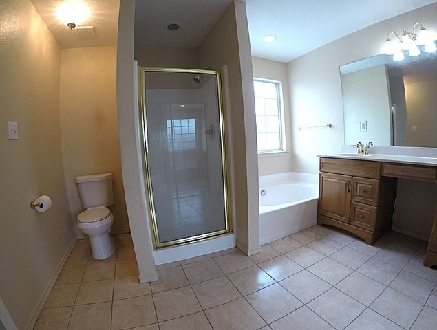 4426 Harpers Ferry Drive, Grand Prairie, TX 75052