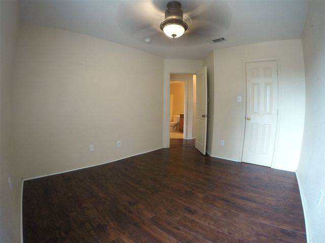 4426 Harpers Ferry Drive, Grand Prairie, TX 75052