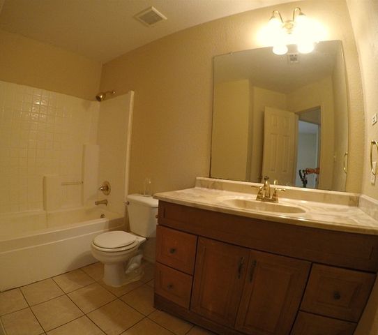 4426 Harpers Ferry Drive, Grand Prairie, TX 75052