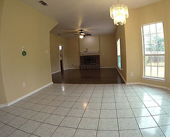 4426 Harpers Ferry Drive, Grand Prairie, TX 75052