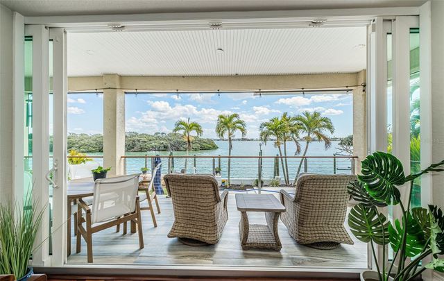 709 HARBOR DRIVE, Belleair Beach, FL 33786