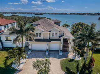 709 HARBOR DRIVE, Belleair Beach, FL 33786