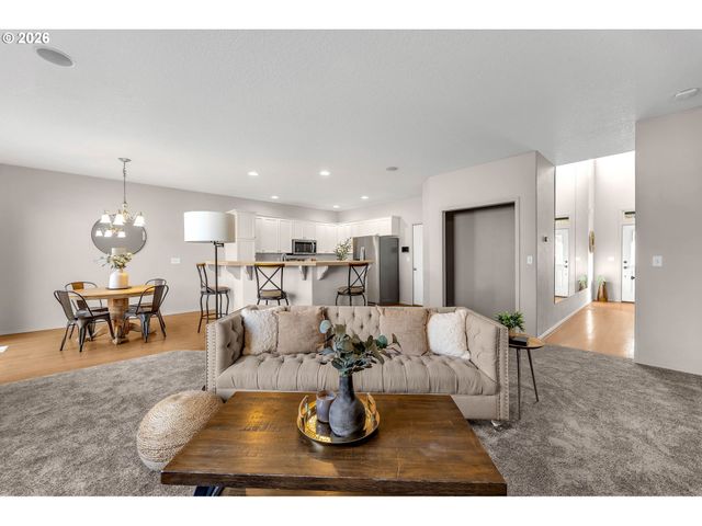 4022 Ne 91ST St, Vancouver, WA 98665