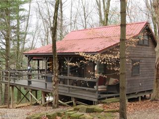 7301 Leafygreen Street SW, Carrollton, OH 44615