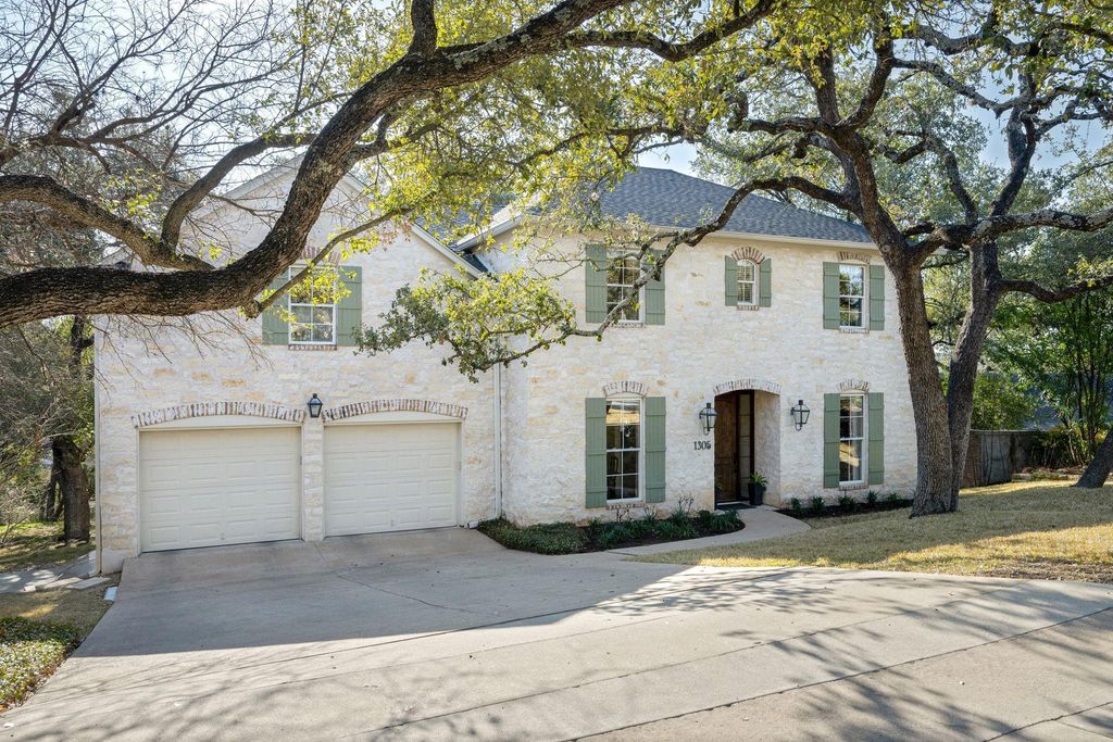 1305 Constant Springs DR, Austin, TX 78746