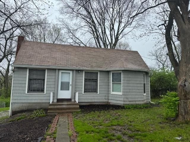 6800 Blue Parkway, Kansas City, MO 64129