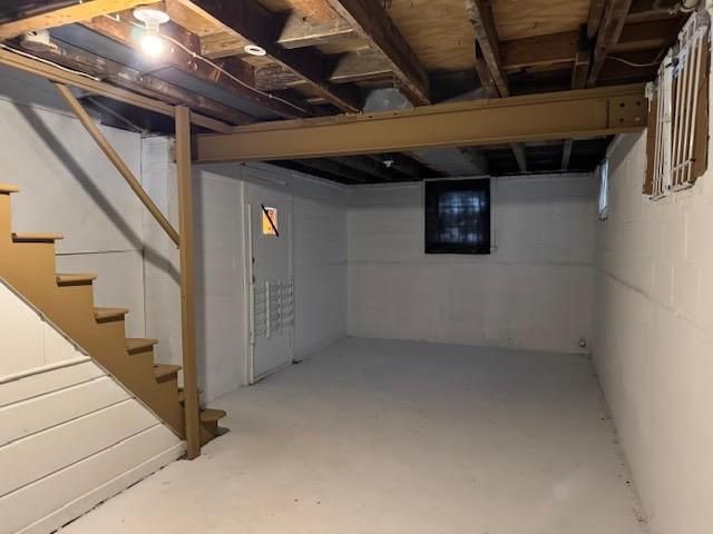 6800 Blue Parkway, Kansas City, MO 64129