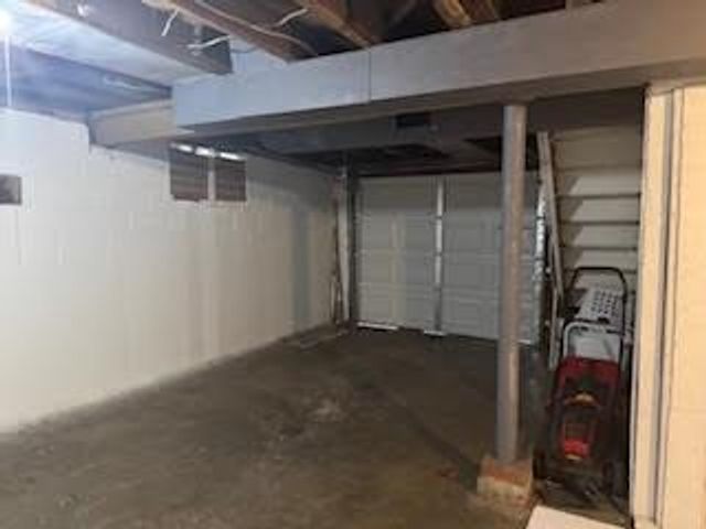 6800 Blue Parkway, Kansas City, MO 64129